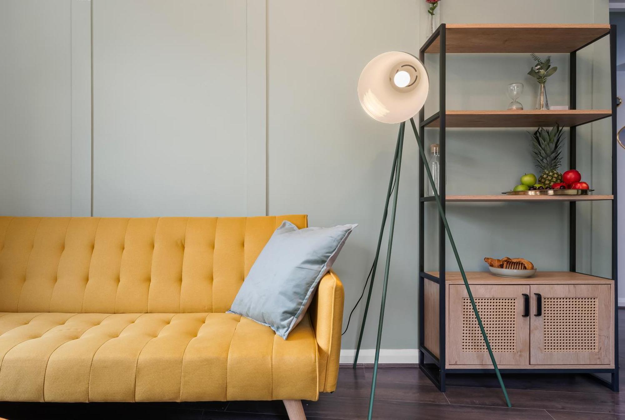 Chic 2 Bedroom Apartment Near Liverpool Street By Gold Stays ロンドン エクステリア 写真